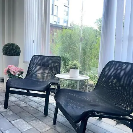 C&C Studio - Comfy Nest Near Airport & City Access Vantaa Esterno foto