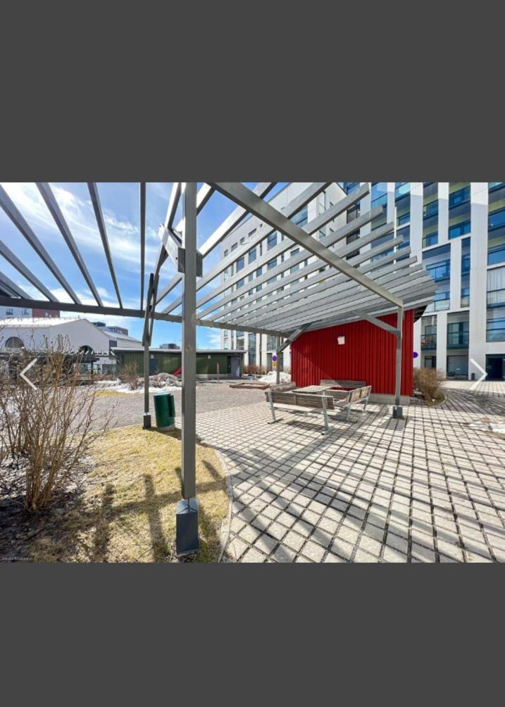 Apartment C&C Studio - Comfy Nest Near Airport & City Access
