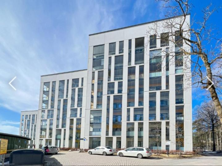 Apartment C&C Studio - Comfy Nest Near Airport & City Access